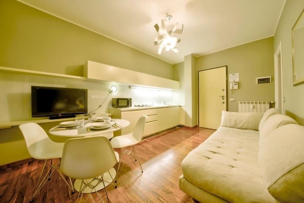 Apartment Station - Fashion Design Rooftop Mailand